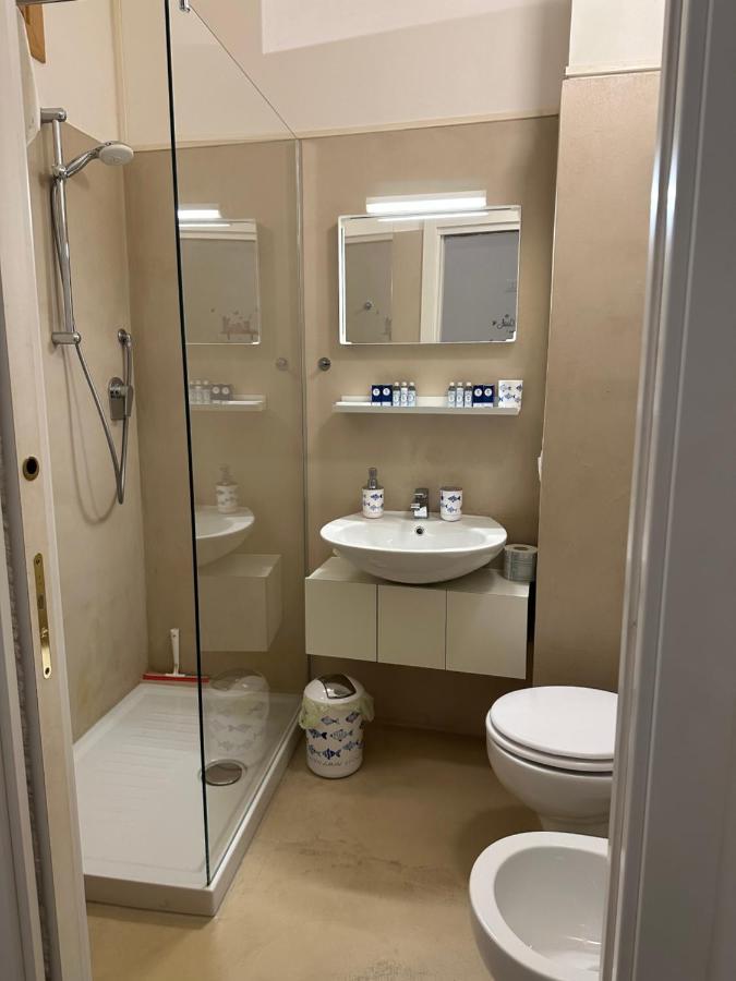 Maison In Centro Салерно Екстериор снимка